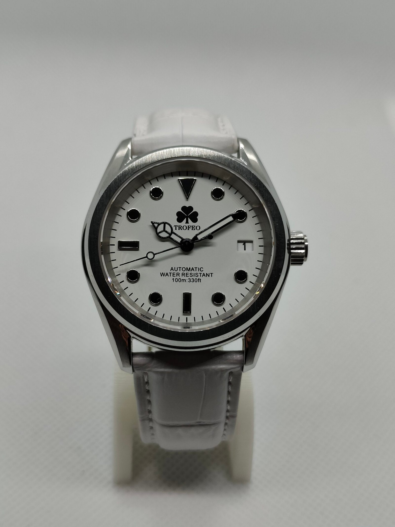 Trofeo Alabaster Watch