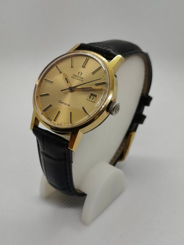 Omega Genève Gold