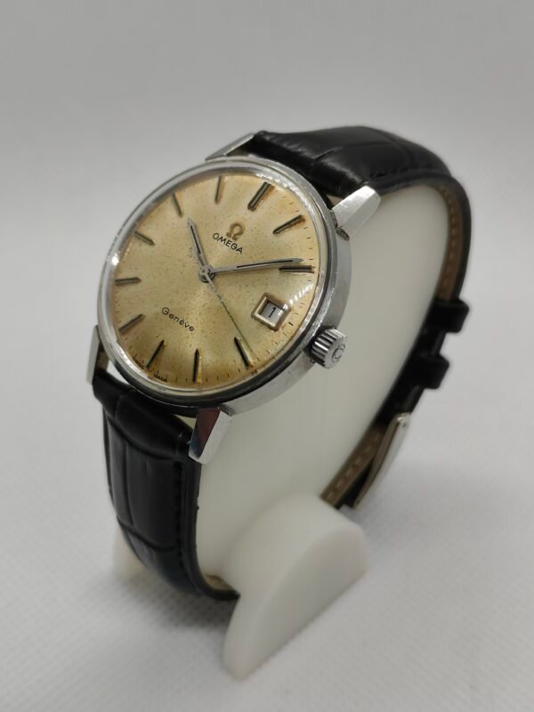 Omega Genève Patina