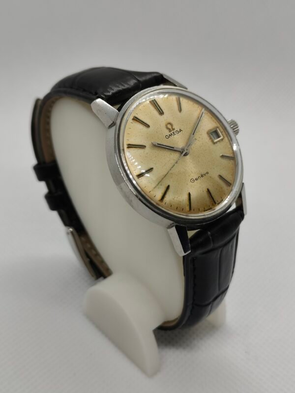 Omega Genève Patina